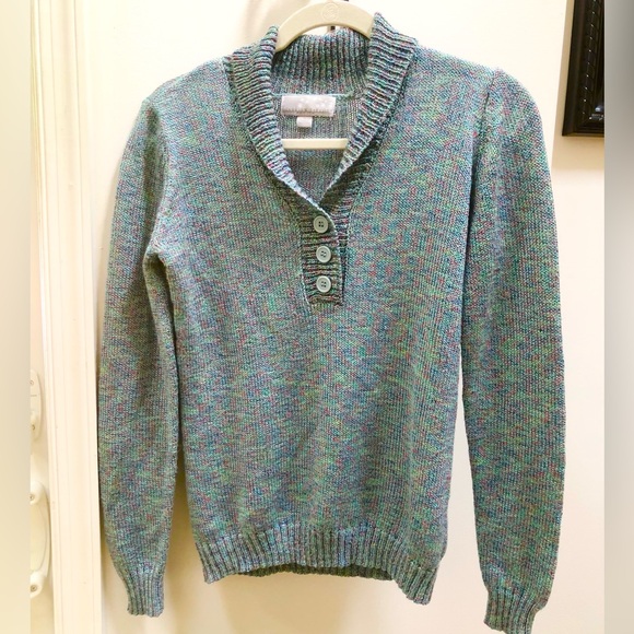 Carolyn Taylor Sweaters - Rainbow Blue Knit Sweater, Open Collar 3 Buttons Excellent Condition